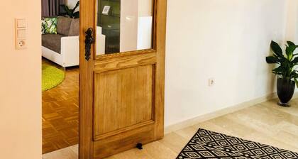 Familienfreundliche frisch sanierte Unterkunft am Tor zum Odenwald.