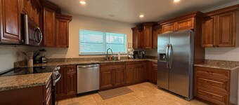 Free Heated Pool | Dog Friendly | No Cleaning Fee