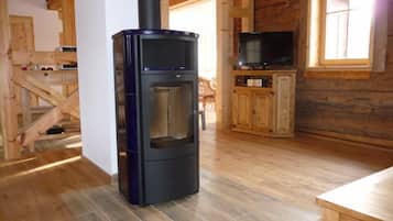 Fridge, microwave, dishwasher, toaster