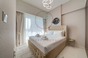 1 chambre, fer et planche à repasser, Wi-Fi, literie fournie