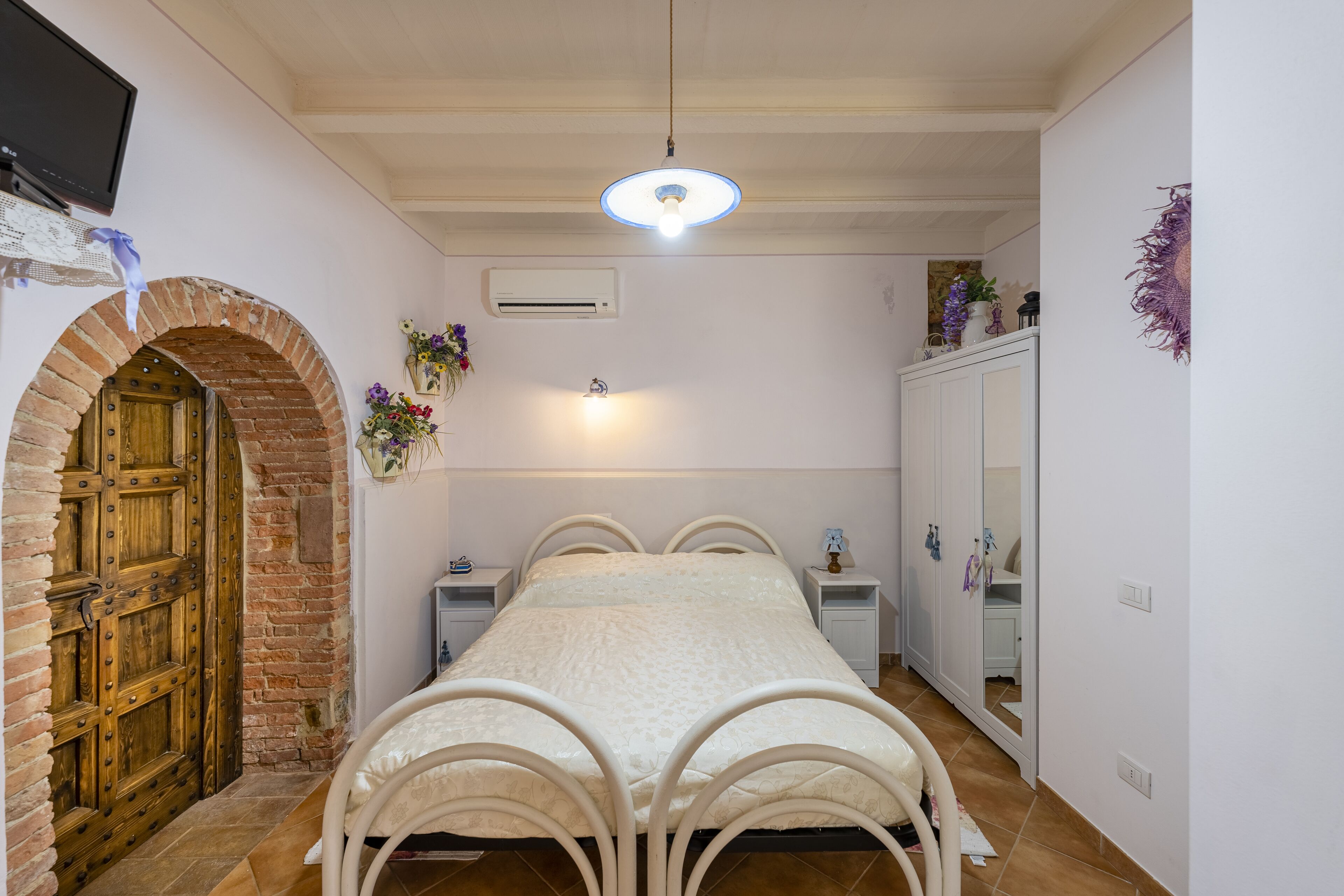 2 camere, culla da viaggio, Wi-Fi gratuito, lenzuola