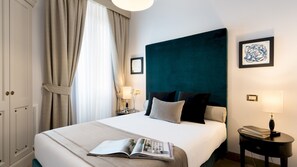 5 bedrooms, iron/ironing board, free WiFi, bed sheets