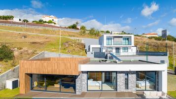 واجهة المنشأة