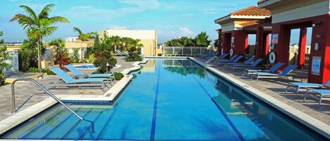 Outdoor pool, a heated pool