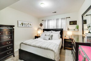1 Schlafzimmer, Schreibtisch, Bügeleisen/Bügelbrett, WLAN