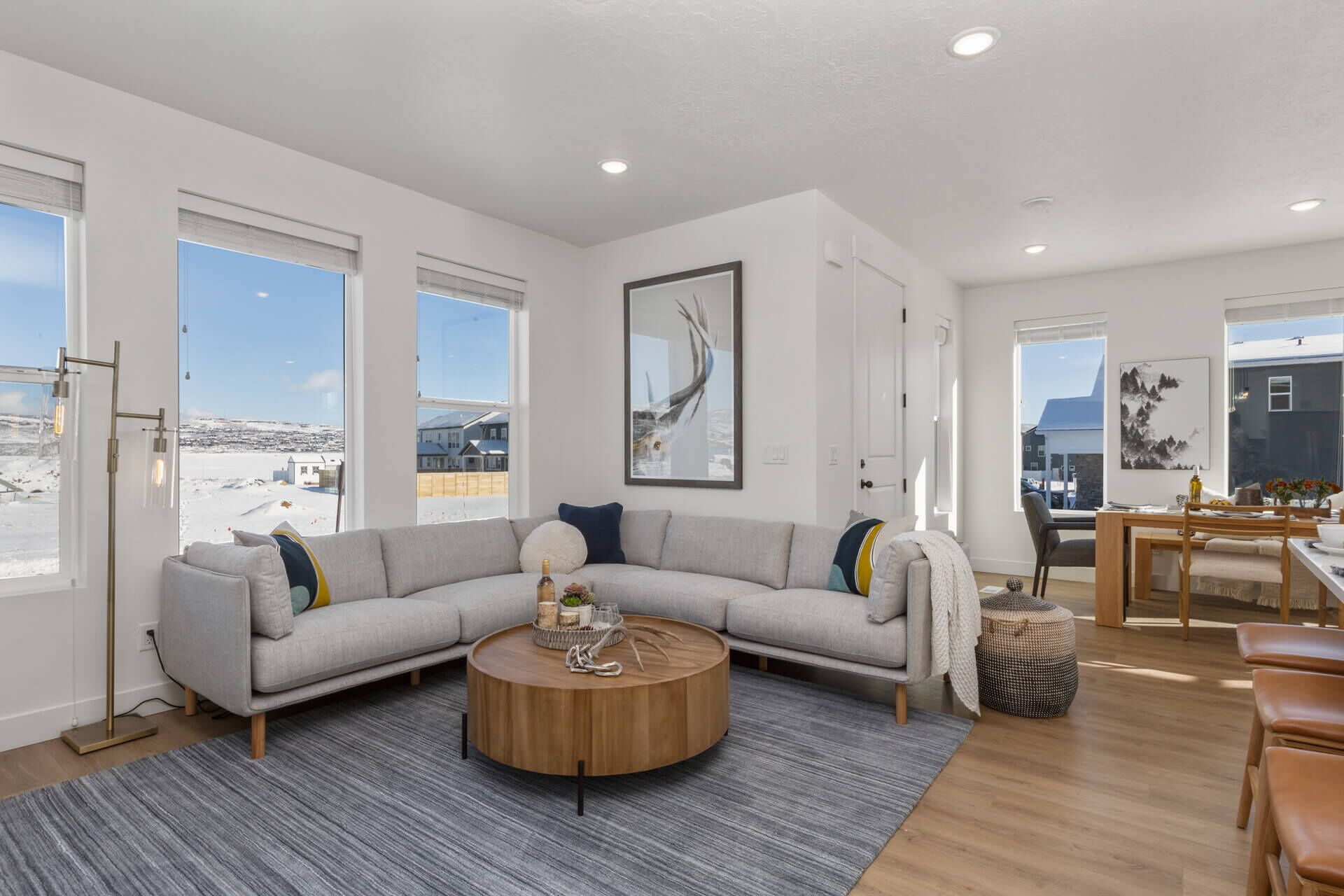 Silver Creek 6885 Two King beds-Panoramic Mountain Views-Garage Parking