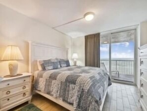3 bedrooms, free WiFi, bed sheets - Modern Comforts Meet Stunning Madeira Beach Ocean Views | 3BR at Seaview 404 | (Madeira Beach)
