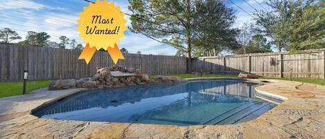 حمّام سباحة خارجي