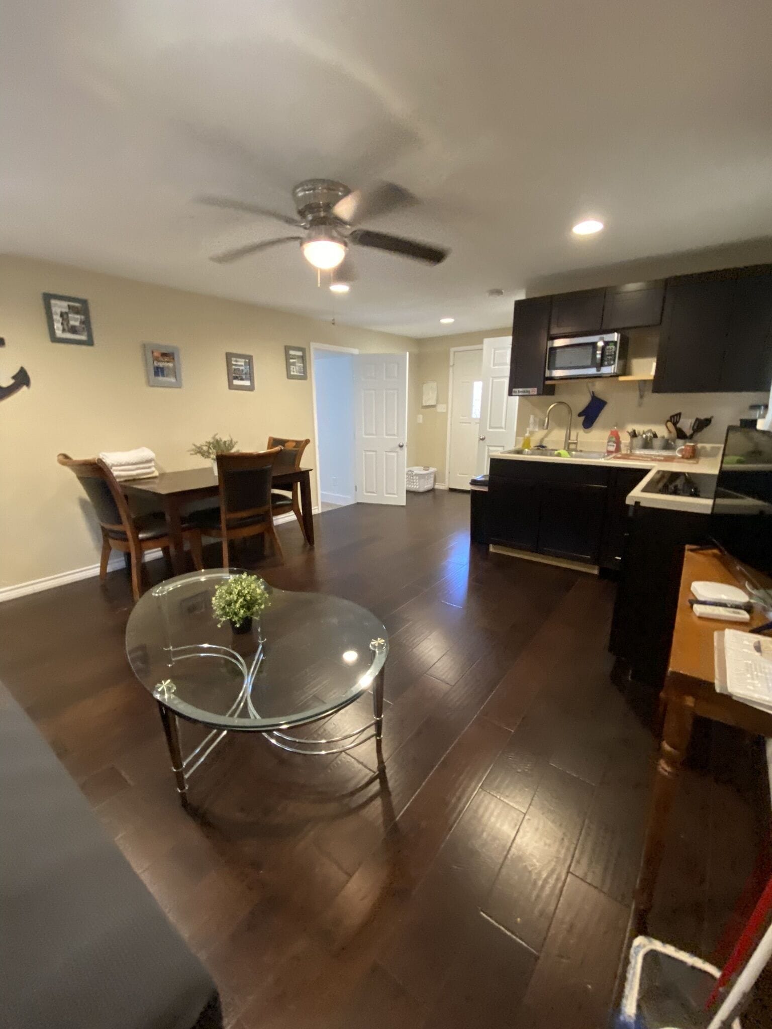 2BD Mini Apartment 4 guests Safe  Great location