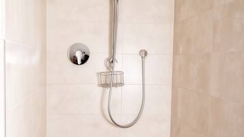 Haartrockner, Handtücher