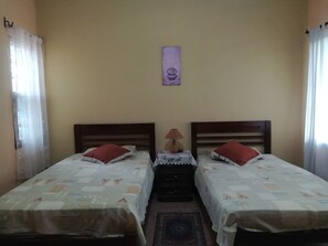 4 Schlafzimmer, Internetzugang, Bettwäsche