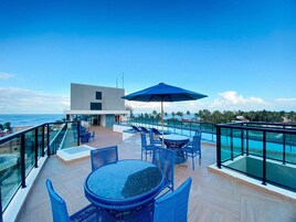 Family Apartment | Outdoor dining