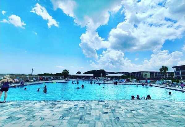 Piscine extérieure