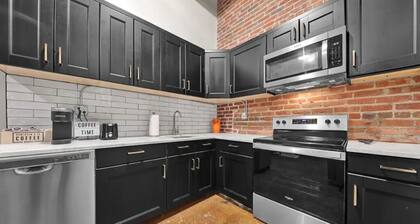 Penthouse Loft Downtown Huge Unit