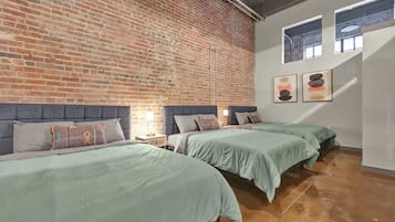 2 bedrooms, free WiFi, bed sheets, wheelchair access