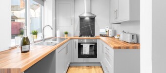 Brand New -  Two Bed - Parking - Stourbridge