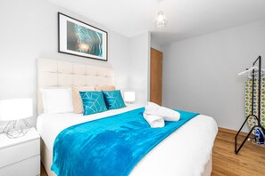 2 Schlafzimmer, Bügeleisen/Bügelbrett, kostenloses WLAN, Bettwäsche