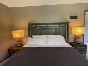 3 Schlafzimmer, Bügeleisen/Bügelbrett, kostenloses WLAN, Bettwäsche