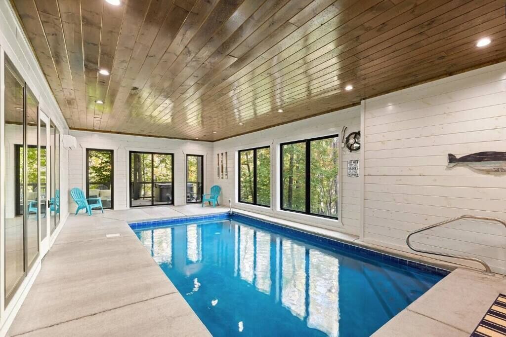 Heated Indoor Pool 