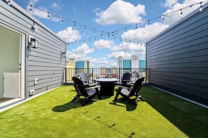 Outdoor dining - Rooftop Deck and Ocean Views with VB Local Life! (Virginia Beach)