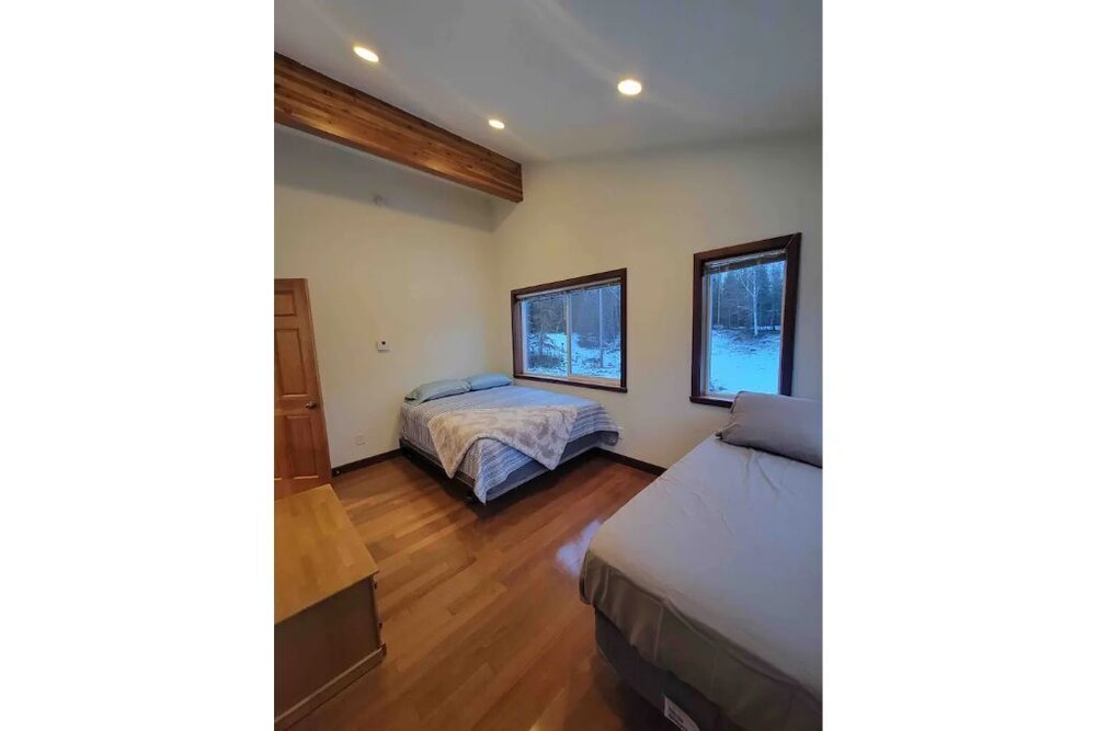 The “Mystic Moose” Home Cooper Landing Vrbo