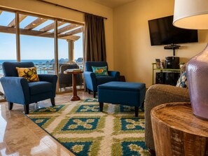 TV - Panoramic Sea Views | BBQ Terrace & Pools (Cabo San Lucas)