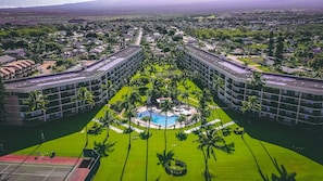 Exterior - Oceanfront 2 bedroom suite in Sunny Kihei (Kihei)