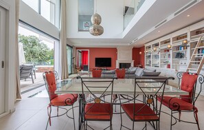Interior - Nice home in Les Adrets-de-l'Estére (Les Adrets-de-l'Estére)