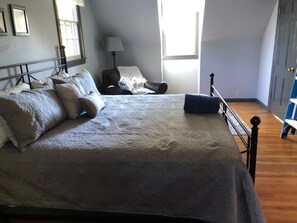 4 Schlafzimmer, Bügeleisen/Bügelbrett, kostenloses WLAN, Bettwäsche