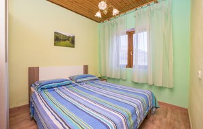 1 camera, Wi-Fi gratuito, lenzuola