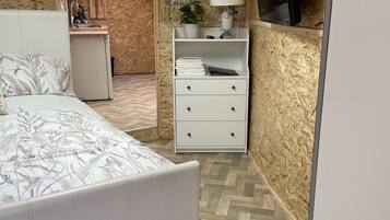 1 chambre, bureau, Wi-Fi, draps fournis