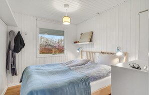 3 bedrooms, free WiFi - Beautiful home in Haarby with WiFi (Haarby)