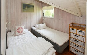 2 bedrooms, free WiFi
