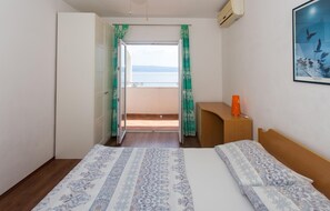 2 chambres, accès au Wi-Fi (inclus), literie fournie