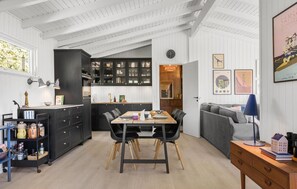 Dining - Stunning home in Samsø with WiFi (Samsø)