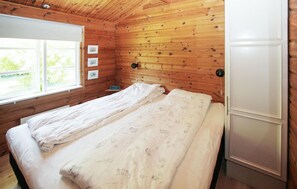 2 bedrooms, free WiFi