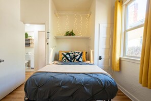 1 bedroom, desk, iron/ironing board, travel cot