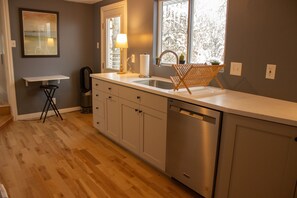 Interior - Sunny Canyon Home (Salt Lake City)