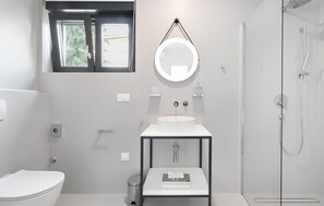Een douche, een haardroger