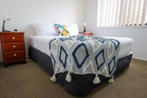 3 makuuhuonetta, ilmainen Wi-Fi, vuodevaatteet