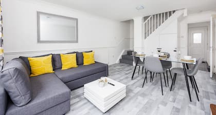 Lovely 2 Bed House in Grays, Essex.