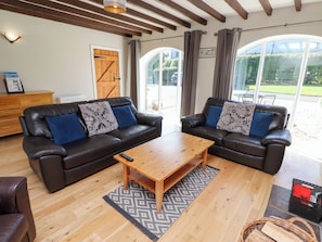 Cottage | Living area | DVD player