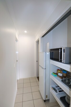 Unclassified image, 3 of 11, button - BLK Stays Guest House Deluxe Back Unit Bellmere (Bellmere)
