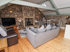 Cottage | Living area
