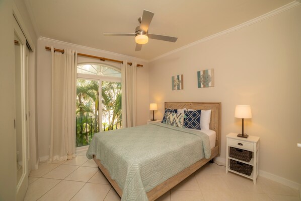 3 bedrooms, iron/ironing board, Internet, bed sheets