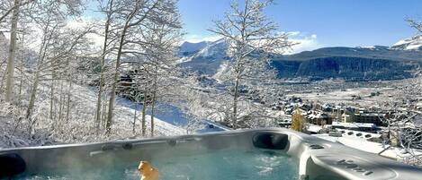 Bain à remous extérieur