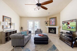 Smart TV, fireplace - Scottsdale Classic-Private Pool-Mins to Kierland (Scottsdale)