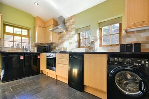 Dishwasher, cookware/dishes/utensils