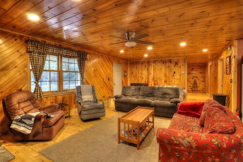 Nelson Estate - ATV and snowmobile access!