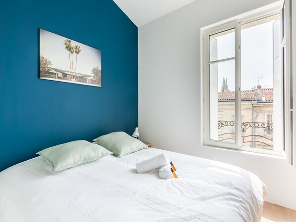 1 bedroom, iron/ironing board, WiFi, bed sheets